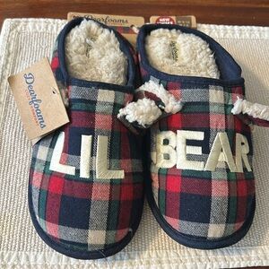Dearfoams LIL BEAR Sleepers. New with tags. Unisex Size Women 9-10or M 7-8